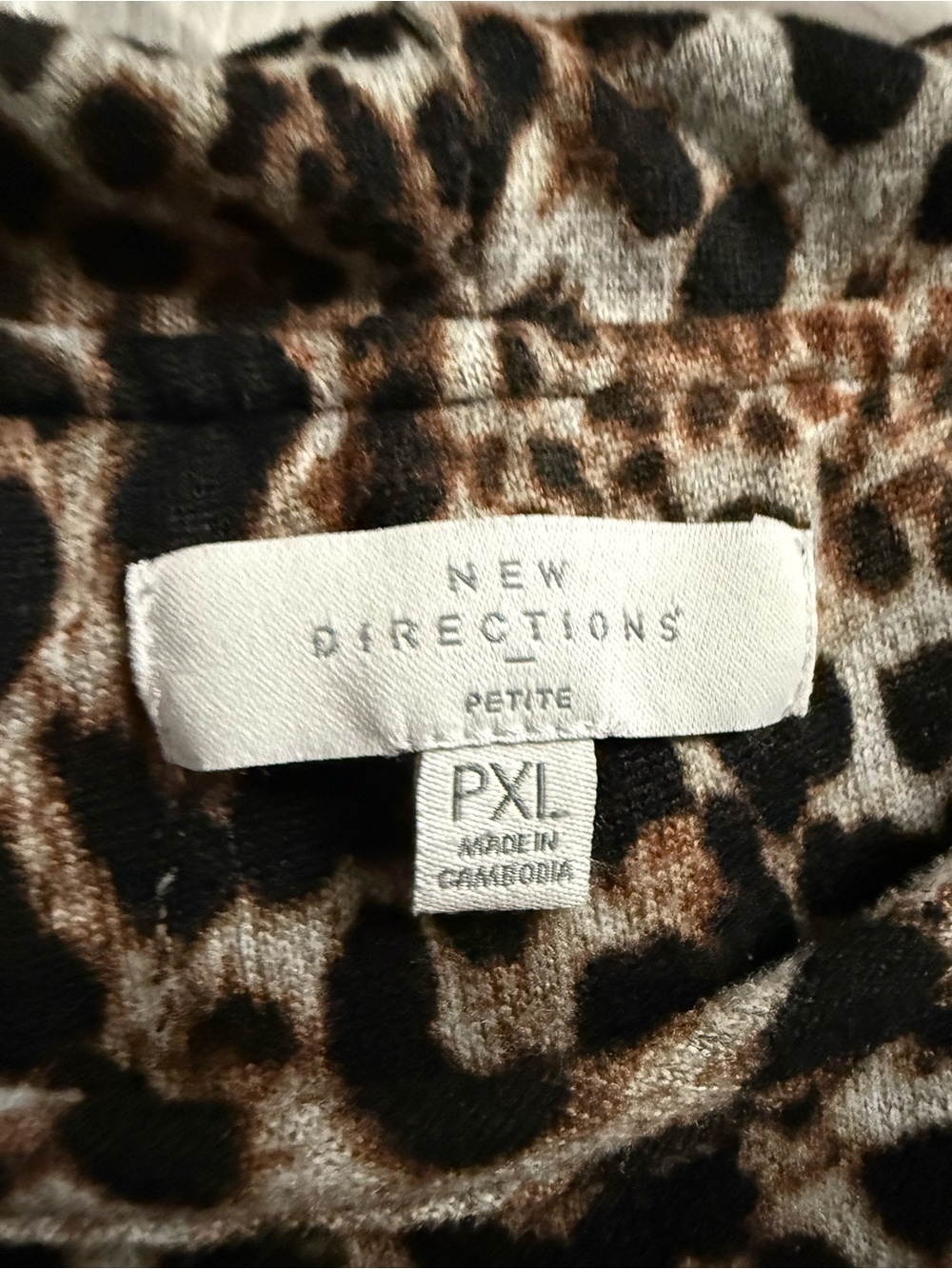 New Directions Leopard Print Cowl Neck Top Size PXL - Picture 3 of 4